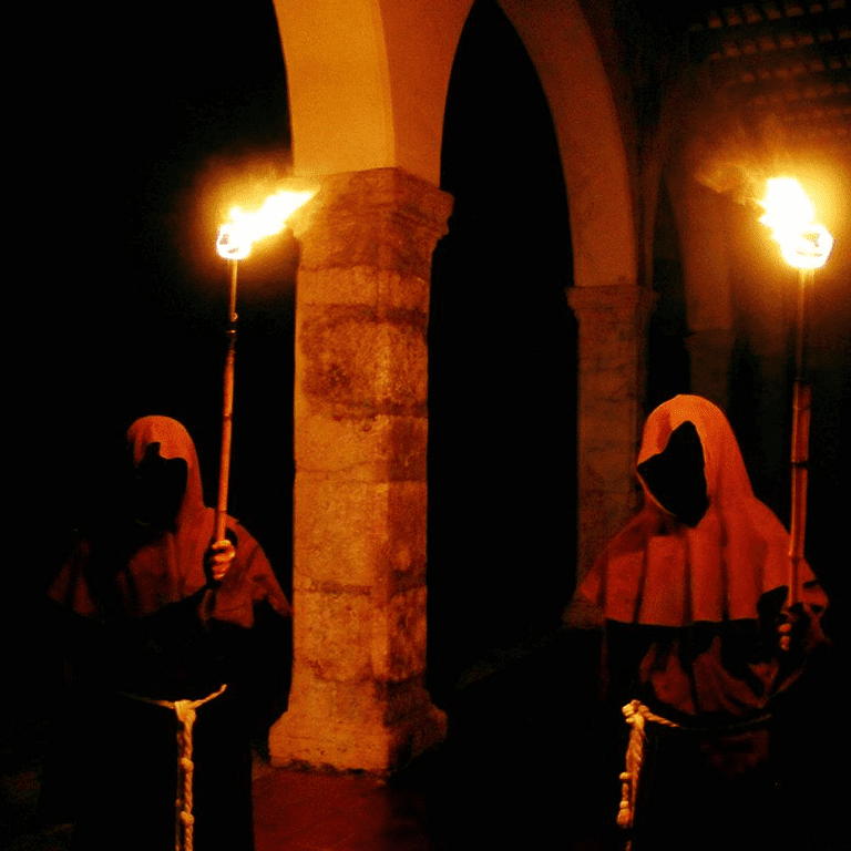 A Night Tour of Legends and Underground Tunnels 5