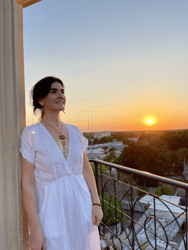 The Upstairs Bar: Sunset on Paseo de Montejo