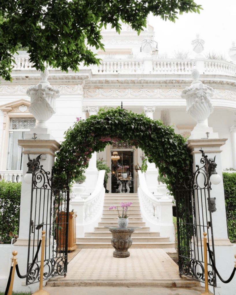 Why Yerba Santa Belongs on Your Mérida Restaurant List